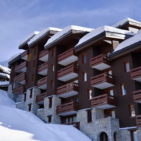 Apartment Renove Au Coeur De La Station Avec Balcon Et Parking - Fr-1-181-2431